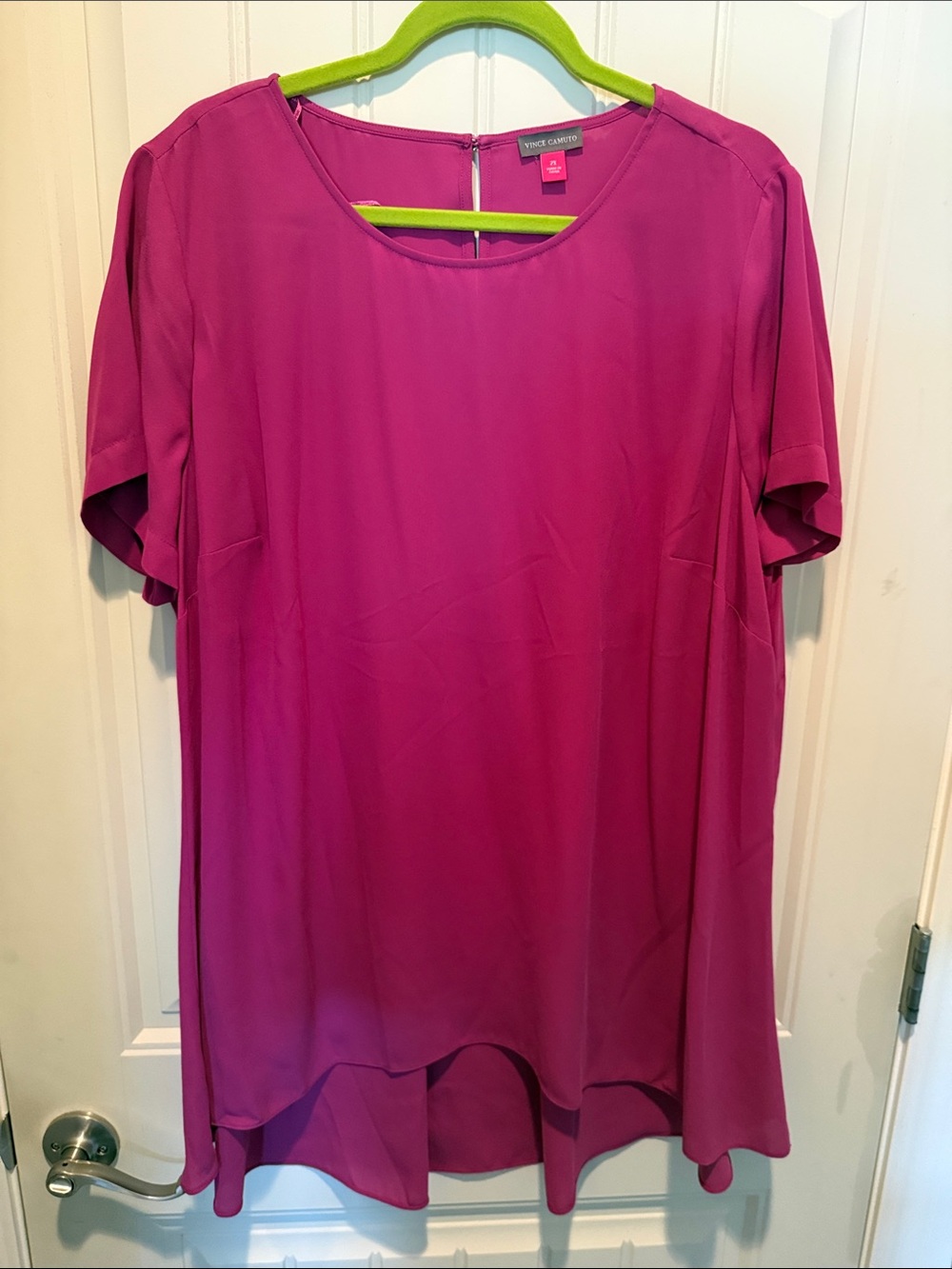 Vince Camuto Magenta Short-Sleeve Tunic